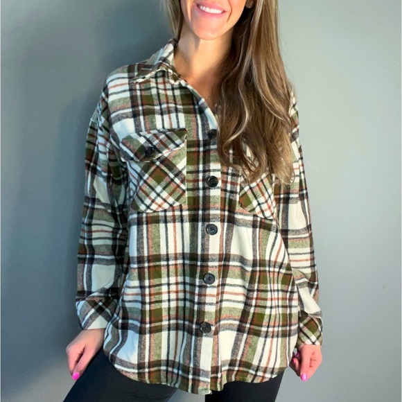 Blu Pepper Plaid Button-Up Shirt Jacket Shacket - Picture 2 of 3